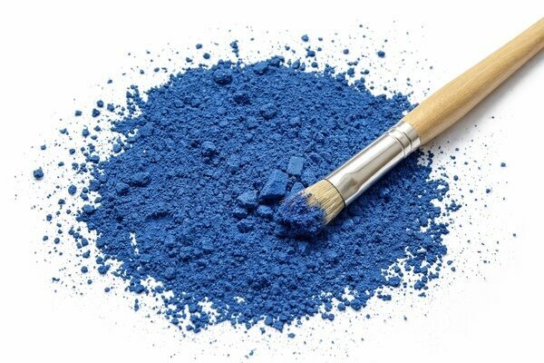 Azurite was one of history’s most prized blue pigments, ground into powder and used by ancient and Renaissance artists to paint brilliant skies, robes, and sacred works long before synthetic colors existed.